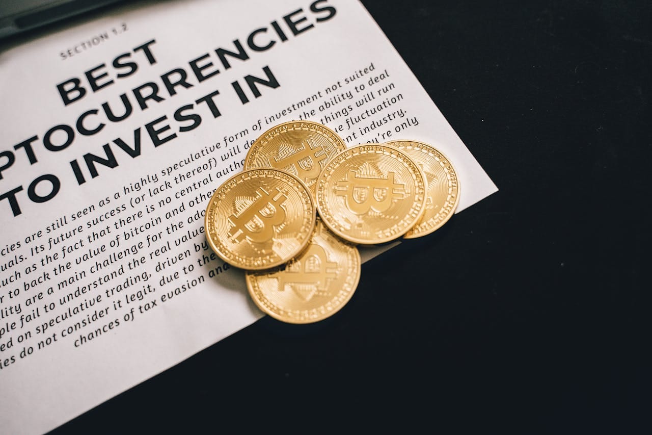 Best Crypto to Buy Now: 5 Altcoins Primed for 2025 (Beyond Bitcoin)